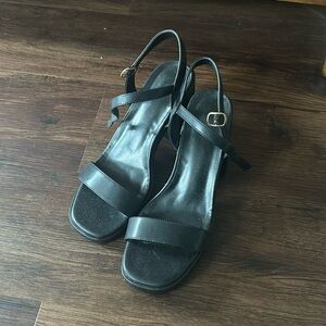 Black strappy block heels